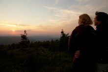 Gipfelglück auf dem Kammweg Erzgebirge - Vogtland