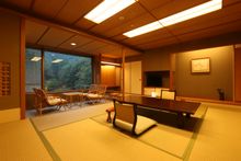 Japanese Style Superior Room at Traditional Ryokan Nishimuraya Shogetsutei 