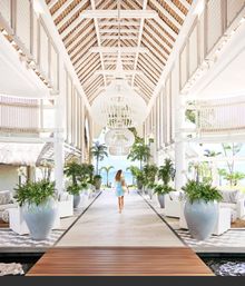 LUX* Grand Gaube Foyer