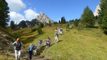 RAMBLERS WALKING HOLIDAYS 10 PERFECT PEAKS - Dolomites
