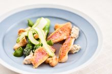 Pan-seared red mullet, girolles and green asparagus