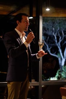 Tyson Stelzer at Saffire's 2017 Sparkling Weekend event
