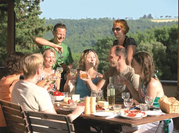 Urlaub ohne Kinder – Frosch Sportreisen macht die Sommerferien zur kinderfreien Zone Urlaub ohne Kinder – Frosch Sportreisen macht die Sommerferien zur kinderfreien Zone