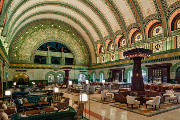 St. Louis Union Station Hotel, Curio Collection by Hilton (1893)