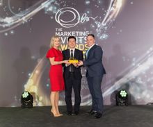 Photo caption: Ruth Boston, Senior Vice President, Marketing and Brand Management, Sands China Ltd. and Brett Ingram, Executive Director, Event Development and Management, Sands China Ltd., receive a trophy at The Marketing Events Awards 2018 on behalf of