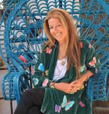 Victoria Durrer-Gasse owner of La Galeria Elefante