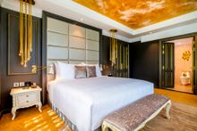 Golden Suite