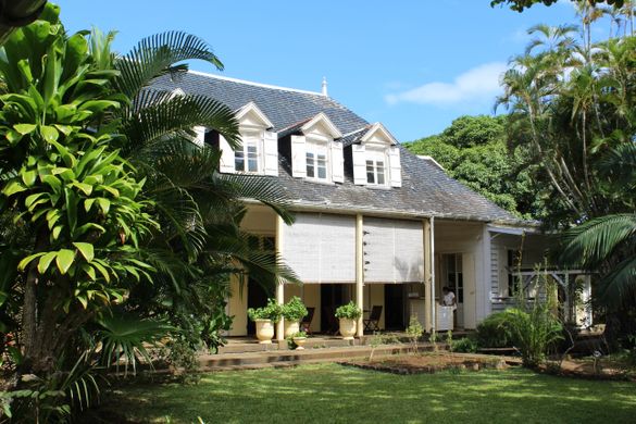 Glimpse of Preserved Lifestyle - Eureka Colonial House Glimpse of Preserved Lifestyle - Eureka Colonial House