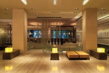 The spectacular upper lobby welcomes guests 
