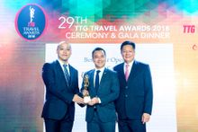 Photo Credit: TTG Asia Photo caption  L to R :  1) Mr. Arthur Chen, Board Member of TTG Asia Media 2) Mr. Nicholas Lim, Managing Director of The Travel Corporation Asia 3) Mr. Darren Ng, Managing Director of TTG Asia Media