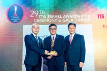 Photo Credit: TTG Asia Photo caption  L to R :  1) Mr. Arthur Chen, Board Member of TTG Asia Media 2) Mr. Robin Yap, Chairman Emeritus of The Travel Corporation Asia 3) Mr. Darren Ng, Managing Director of TTG Asia Media