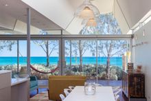 Private Properties - Florida Beach House, Mandurah WA