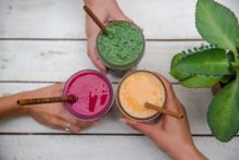 Wellness travelers enjoy fresh fruit juices in Costa Rica