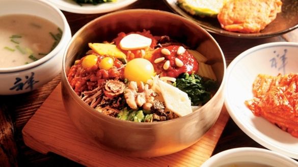 Jeonju Bibimbap[ Jeonju Bibimbap[