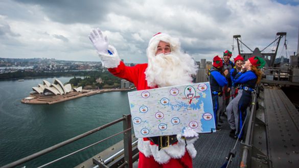 Santa on the Bridge 2016