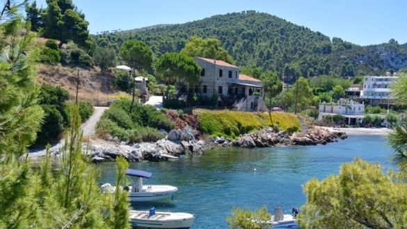 Atsitsa Bay: Skyros Holidays