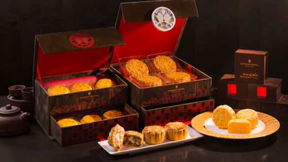 Yan Toh Heen Mooncakes with Make-A-Wish Moon Cakes