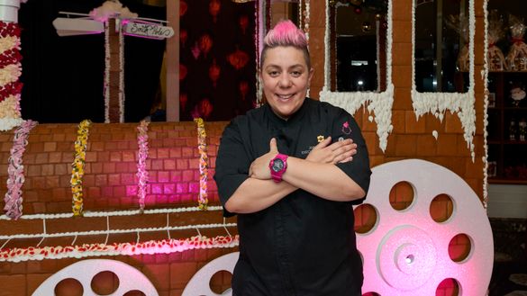 Giant Gingerbread House by Anna Polyviou, Shangri-La Hotel, Sydney
