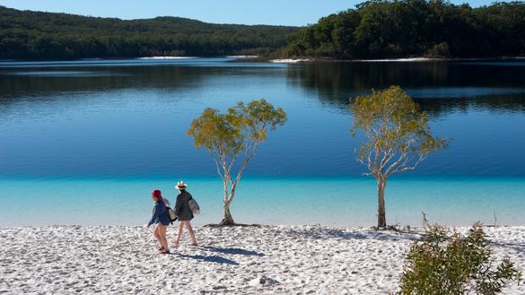 Lake McKenzie on K'gari.