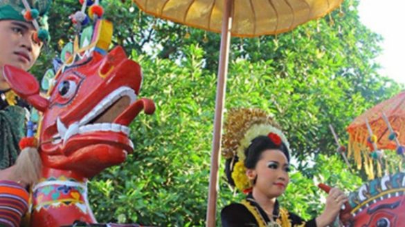 Kidnapping the Bride - a traditional Sasak Wedding on Lombok Island. 