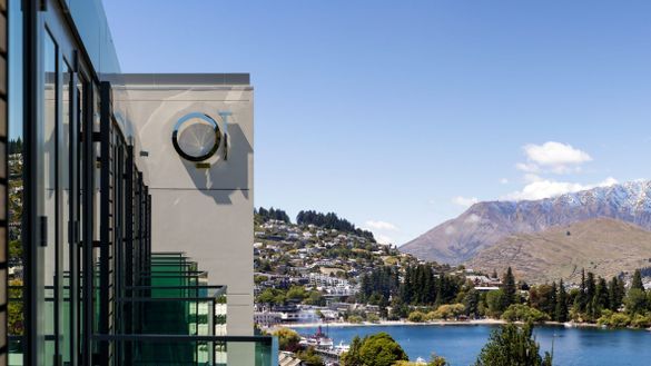 QT Queenstown - Exterior