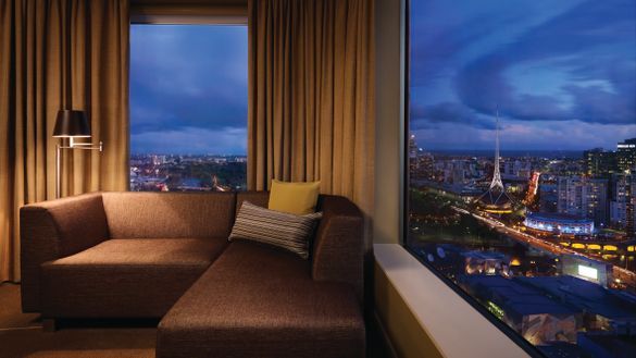 Grand Hyatt Melbourne offers Impressive executive suites including premier, diplomatic and ambassador rooms. 