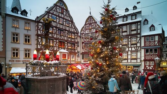 Christmas market Bernkastel-Kues Christmas market Bernkastel-Kues