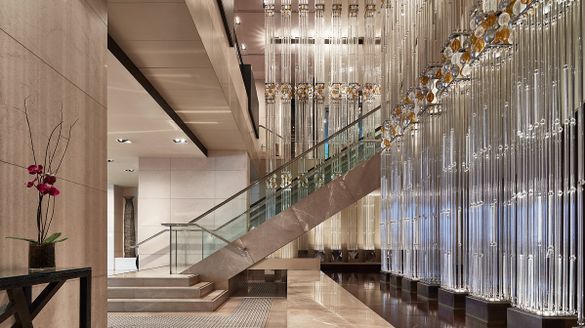 Grand Hyatt Melbourne offers spectacular lower and upper lobbies.