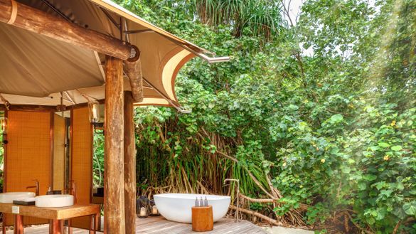 Outdoor Bath
