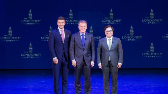 The media were able to learn more about new The Londoner Macao project at an event which took place at The Venetian Macao today from Robert Goldstein, President and Chief Operating Officer of Las Vegas Sands (centre), Dr. Wilfred Wong, President of Sands 