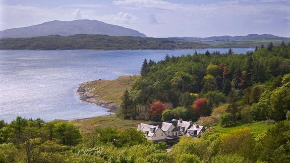 Loch Melfort Hotel near Oban in Scotland 