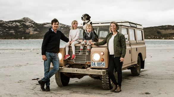 Flinders Island Jo and Tom Youl with Alice, Billy and Buddy
