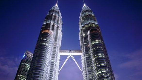 Kuala Lumpur\'s Petronas Twin Tower Kuala Lumpur\'s Petronas Twin Tower