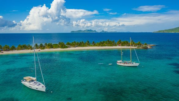 Yachts at Sandy Island