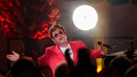 Sir Elton John at Chewton Glen Sir Elton John at Chewton Glen