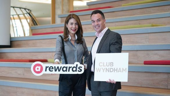 Ms. Ba-wornpak Siripanich - Country Head of airasia rewards and Mr. Michael Parsons - SVP of Marketing & Communications at Wyndham Destinations Asia Pacific