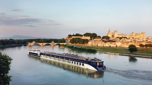 AmaKristina on the Rhone River in Avignon, France