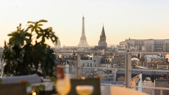 Hotel Dame Des Arts Rooftop Hotel Dame Des Arts Rooftop