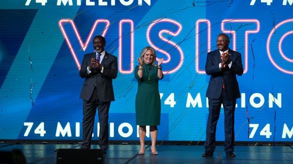 From Left to Right: Terry Prather, senior advisor for Lift Orlando; Casandra Matej, president and CEO of Visit Orlando; Orange County Mayor Jerry L. Demings From Left to Right: Terry Prather, senior advisor for Lift Orlando; Casandra Matej, president and CEO of Visit Orlando; Orange County Mayor Jerry L. Demings