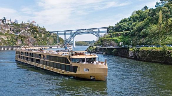 AmaSintra on the Douro River, Portugal AmaSintra on the Douro River, Portugal