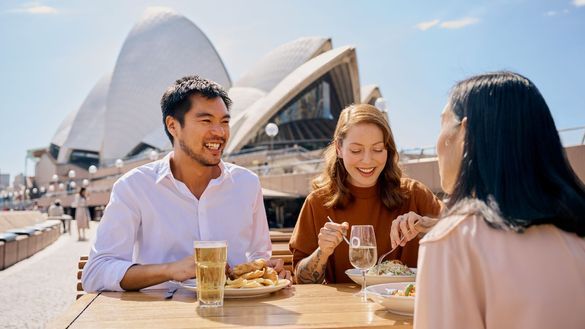 Sydney Opera House Tour & Dine Experience Sydney Opera House Tour & Dine Experience