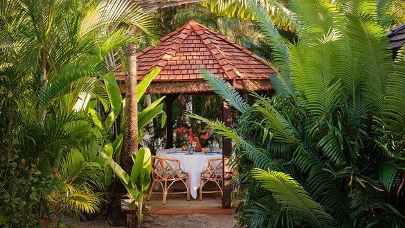 East Winds - gazebo dining East Winds - gazebo dining