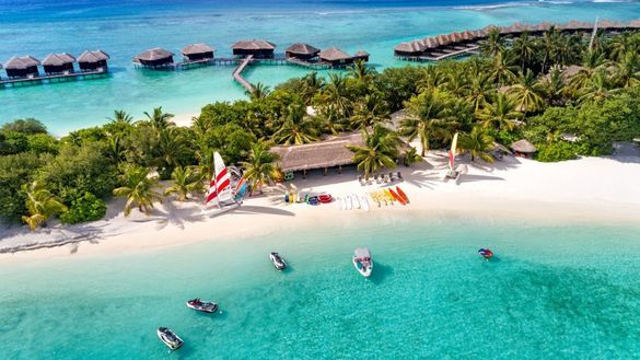 Sheraton Maldives Full Moon Resort & Spa - Aerial View Sheraton Maldives Full Moon Resort & Spa - Aerial View