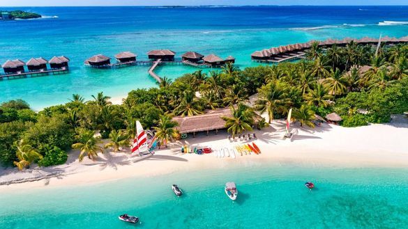Sheraton Maldives Full Moon Resort & Spa - Aerial View